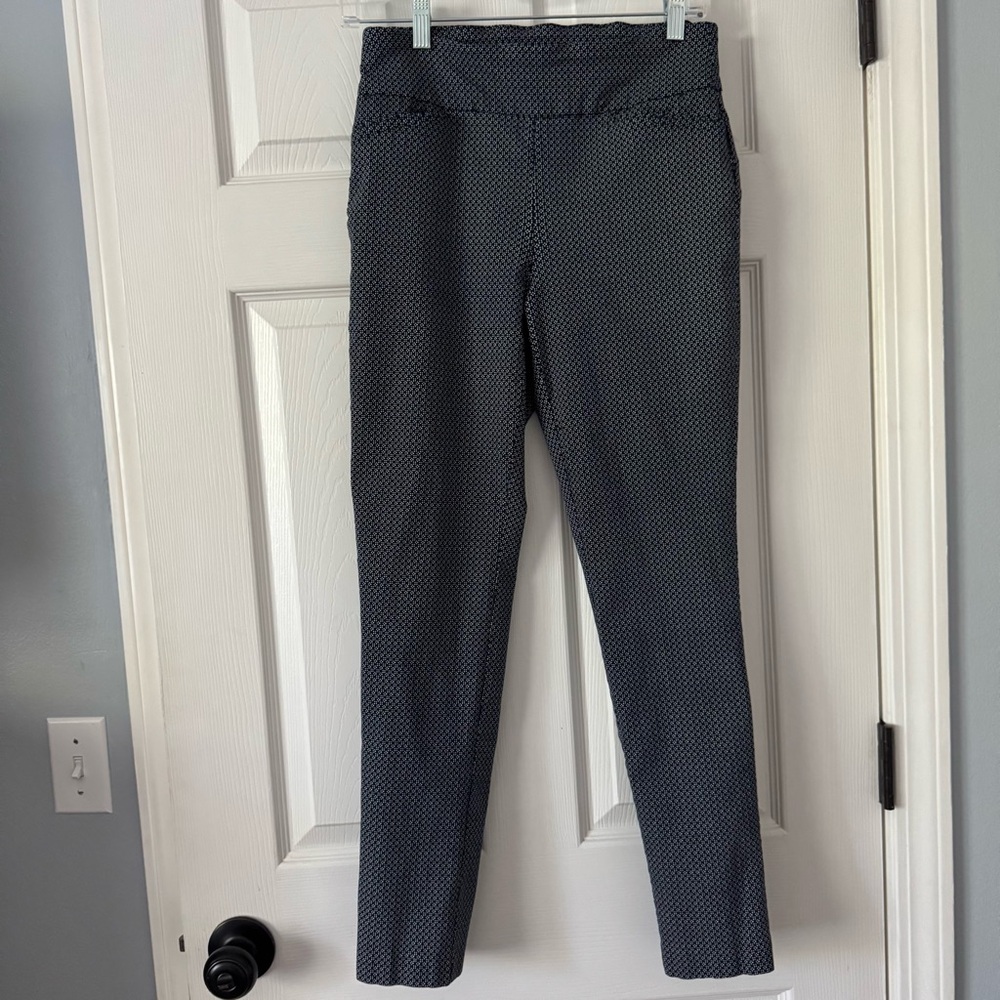 Van Heusen Women’s Navy Mosaic Patterned Office Stretch Pants Size 8